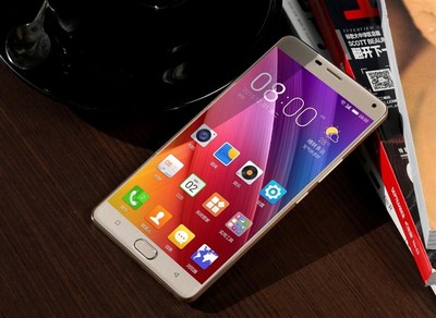 家駒再現(xiàn),金立首個朋友圈廣告重磅來襲_華為榮耀手機新聞-泡泡網(wǎng)